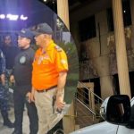 Coronel sufre graves quemaduras tras incendio en cuartel policial de Santiago Rodríguez