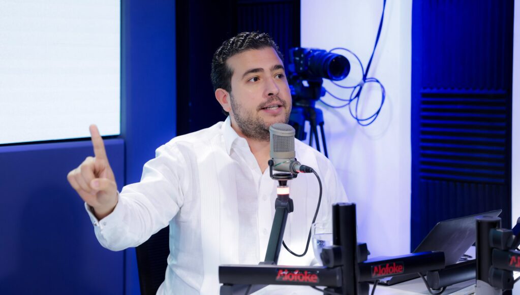 Regidor Jorge Feliz ante implicados en caso Senasa: "Los peledeístas no eran tan delincuentes como decían"