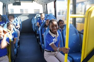 Educación establece nuevo protocolo para paseos escolares tras muerte de estudiante en Santiago