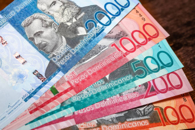 Salario mínimo dominicano se ubica entre los más altos de América Latina y el Caribe