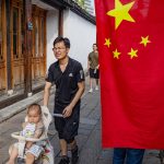 China empezará a cobrar impuestos a preservativos y píldoras en un intento por elevar la natalidad