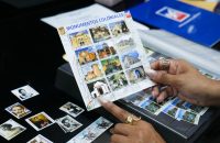 Día Mundial del Sello Postal: Inposdom destaca la filatelia como instrumento de identidad y memoria histórica
