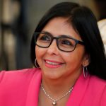 España pide a Delcy Rodríguez la liberación de los "presos políticos" españoles