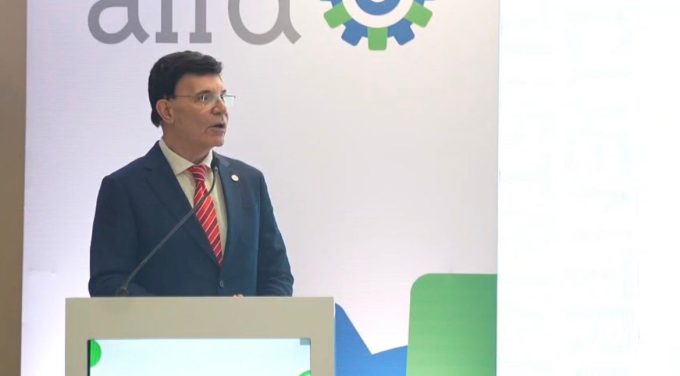 AIRD destaca oportunidades y retos de nueva Ley de Contrataciones Públicas en Encuentro Industrial 2026