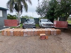 Ejército intercepta dos camionetas con más de 739 mil cigarrillos de contrabando en Puerto Plata