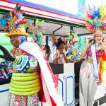 Carnaval de Santiago cierra su segundo domingo a golpe de música y Lechón