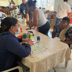 Envejecientes y niños reciben ayuda en operativo médico en La Agustina