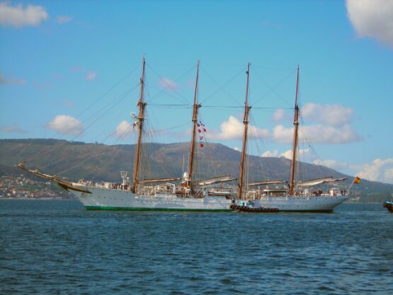 Buque escuela español Juan Sebastián de Elcano arriba a Santo Domingo en su crucero de instrucción