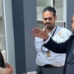 Senador Héctor Acosta supervisa avances de nueva oficina de la JCE en Bonao