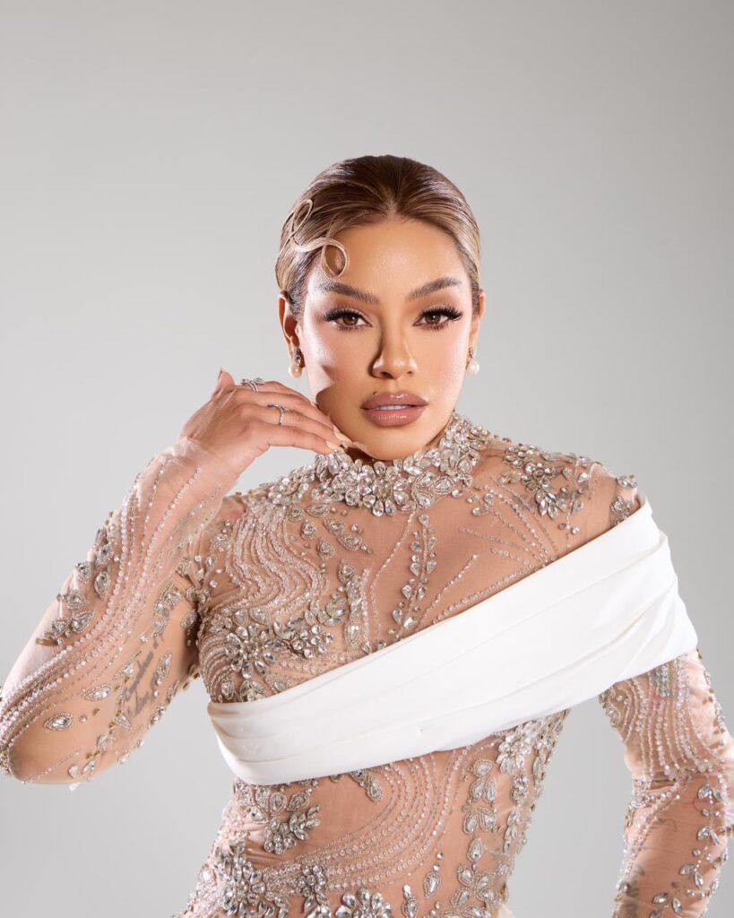 Simbolismo e intención: el mensaje detrás del look de La Insuperable en Premios Soberano 2026 | 2 | Simbolismo e intención: el mensaje detrás del look de La Insuperable en Premios Soberano 2026 - Noticias de hoy en República Dominicana | De Último Minuto